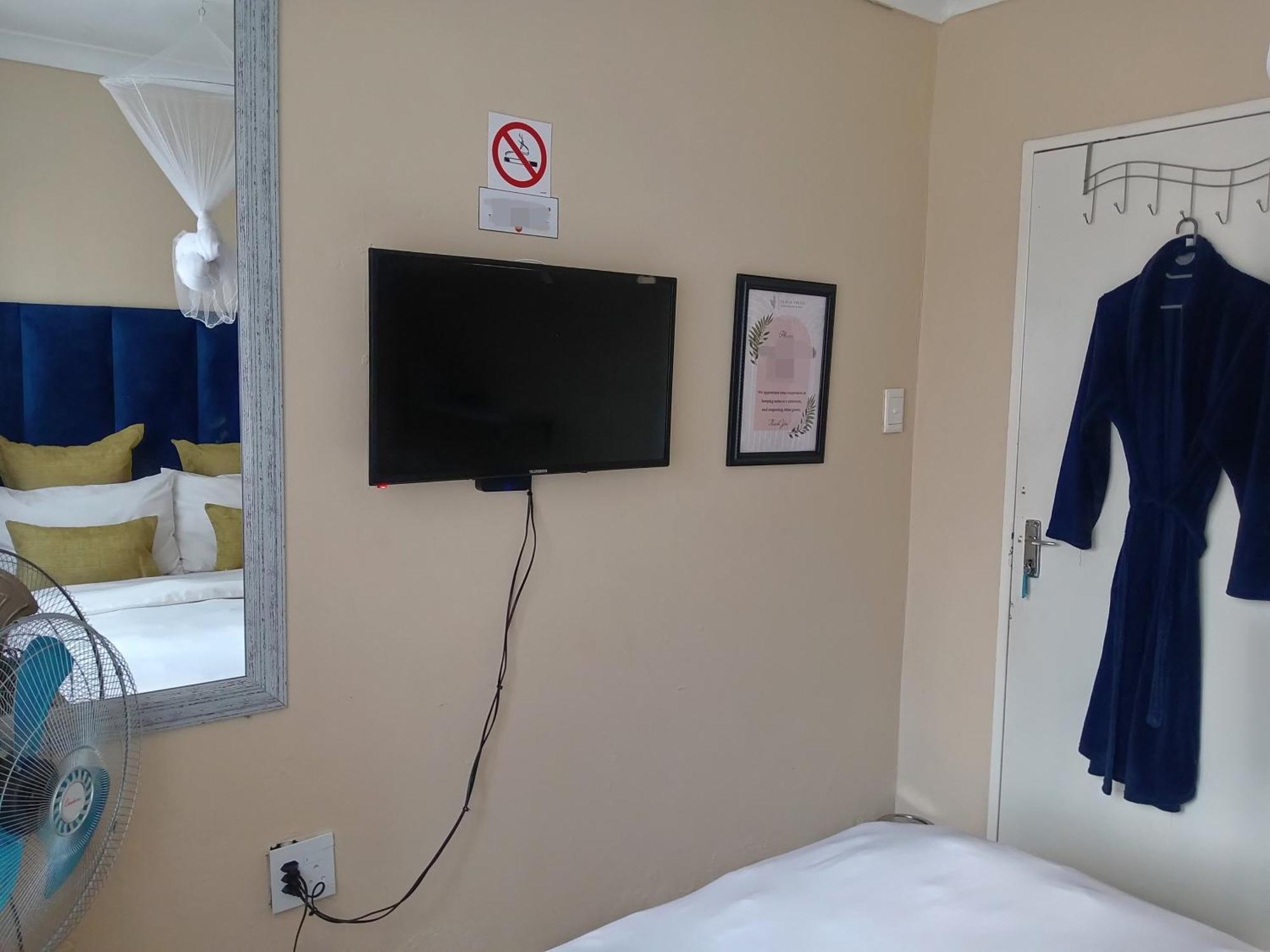 Olivia Pines Guesthouse Krugersdorp Exteriör bild